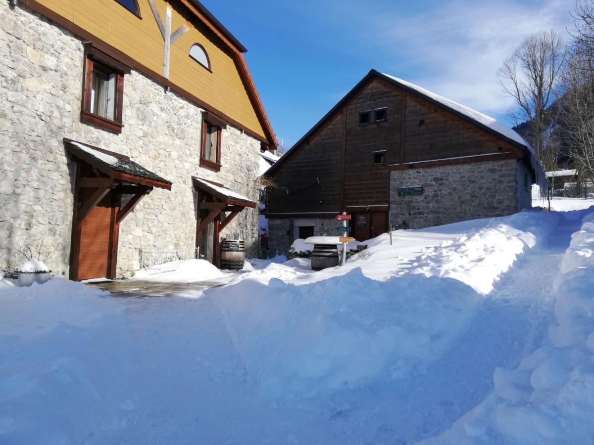 Bed and Breakfast Un R De Memises Толлон Экстерьер фото
