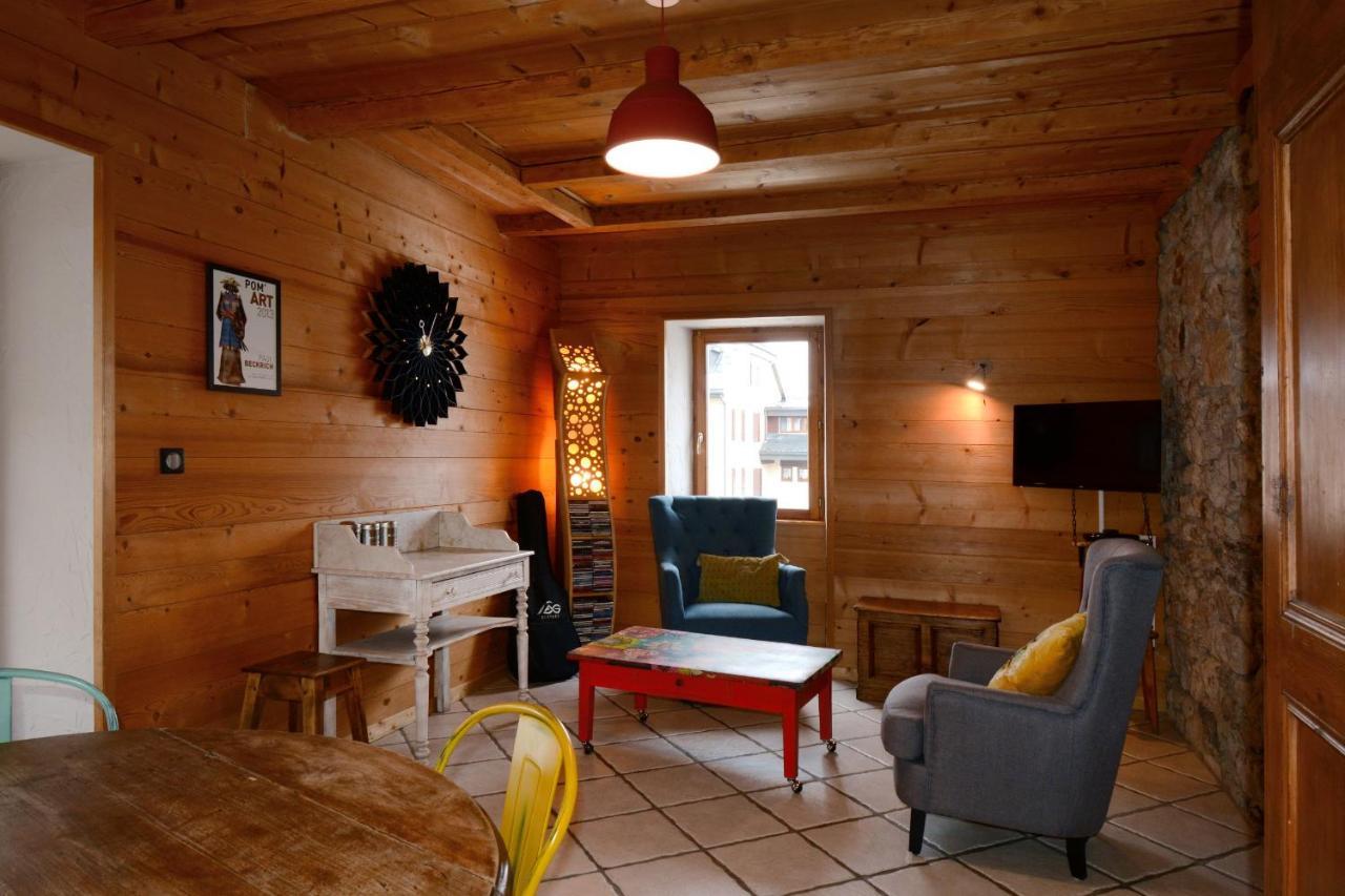 Bed and Breakfast Un R De Memises Толлон Экстерьер фото