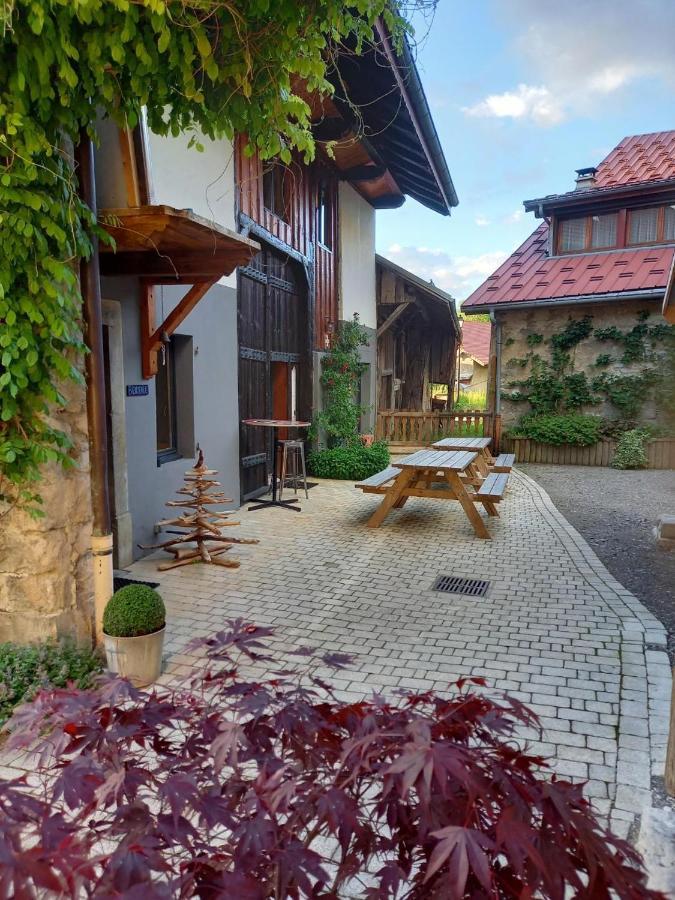 Bed and Breakfast Un R De Memises Толлон Экстерьер фото